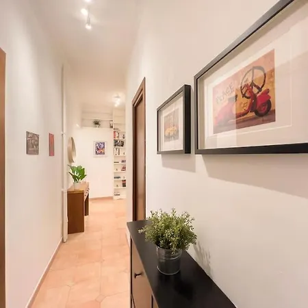 Elegant And Cozy Flat With Study - Trastevere Apartment Rom
