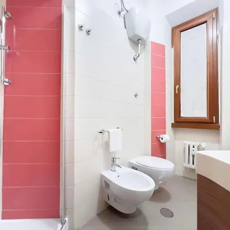 Lejlighed Elegant And Cozy Flat With Study - Trastevere Rom