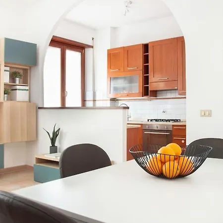 Elegant And Cozy Flat With Study - Trastevere * Roma