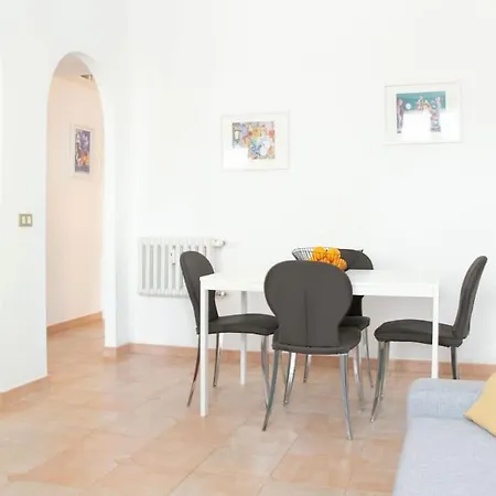 Elegant And Cozy Flat With Study - Trastevere Daire *